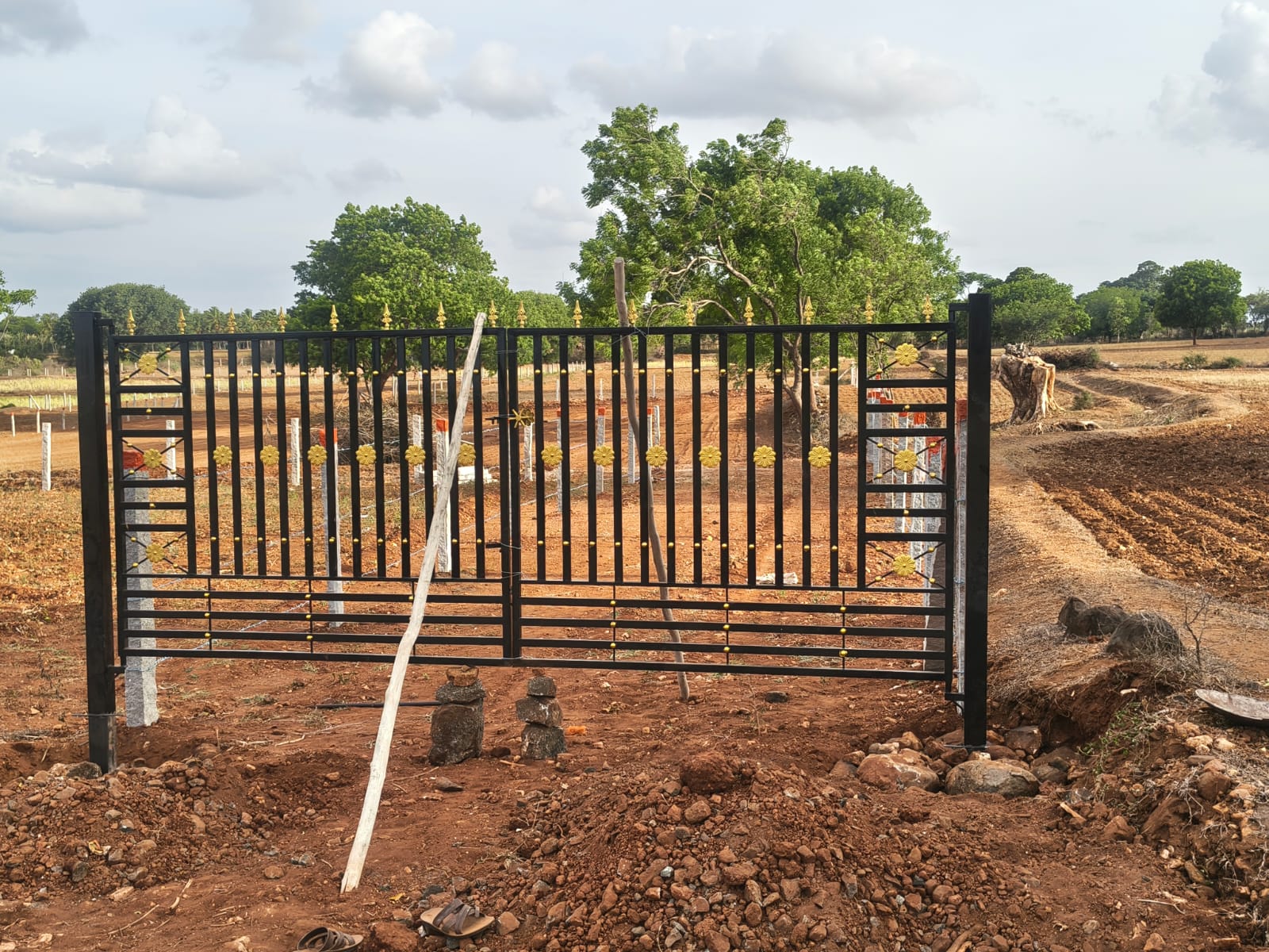 Golden Opportunity – 2 Acres Fully Fenced Land for Sale at Gundlupet